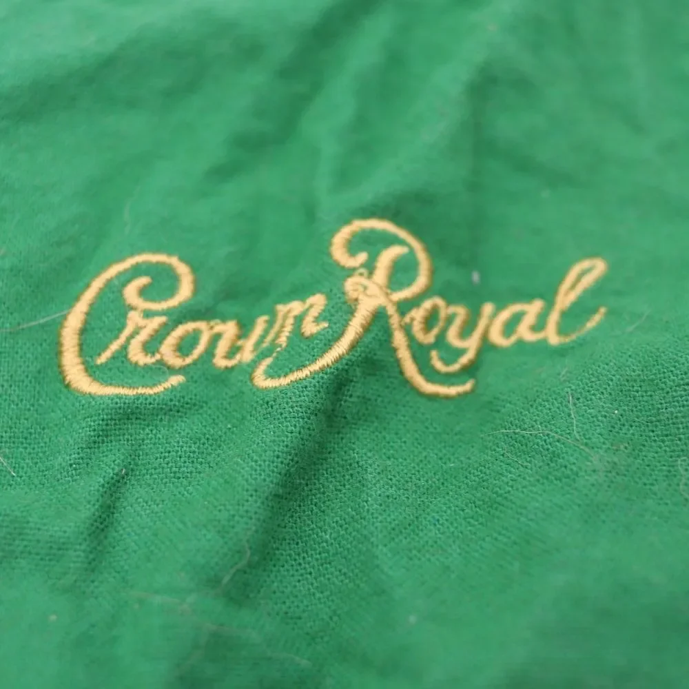 Crown Royal Small Green Velvet Drawstring Bag Collectible Vintage Accessory
